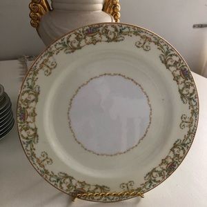 Vintage Noritake Fina China  Dinner Plate Mde in Japan Gold Trim